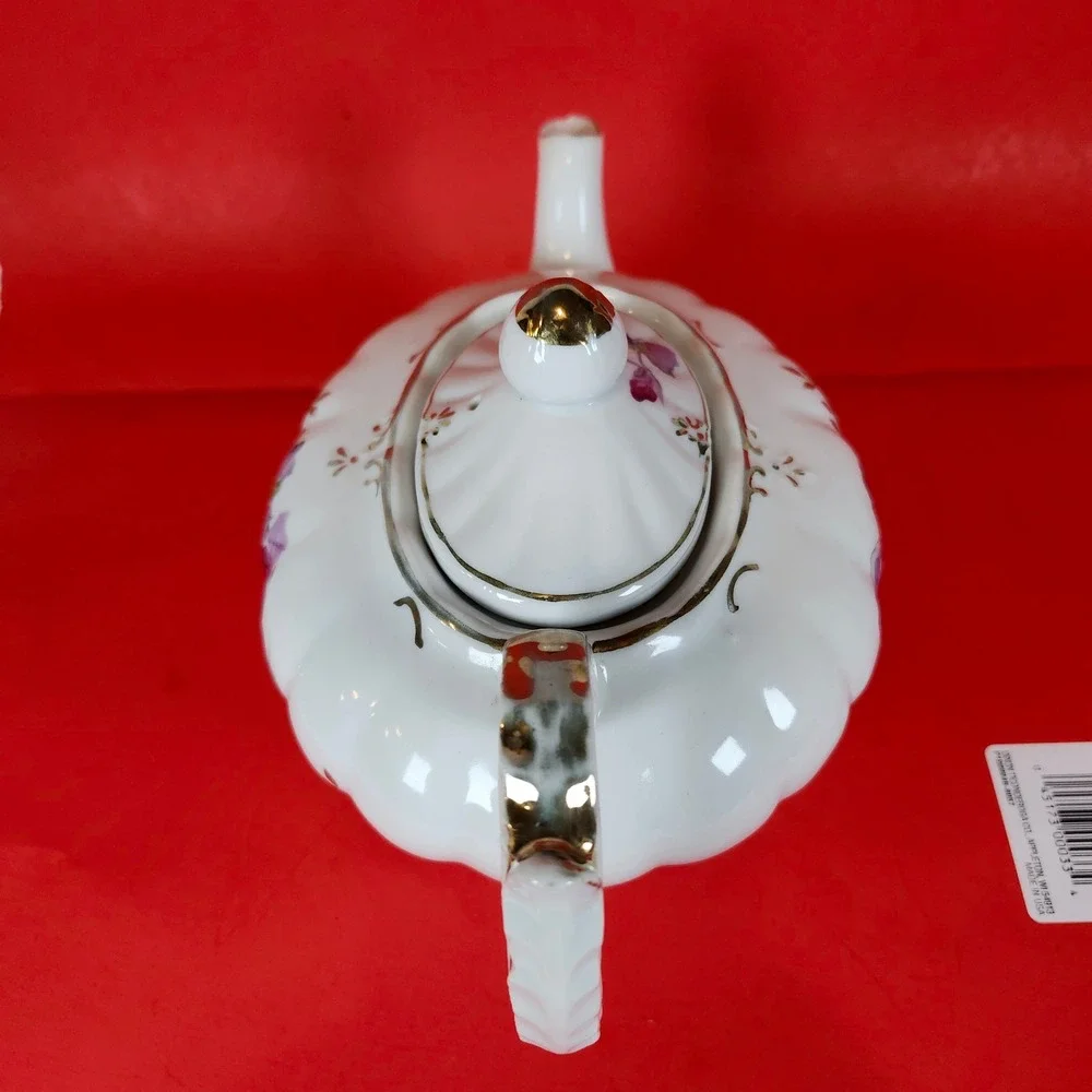 Vintage Musical Teapot White Floral Gold Trim Wind Up Novelty‎ Collectible